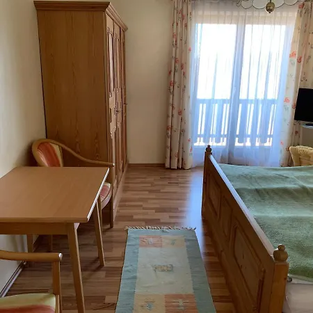 Garni Haus Am Wald Reifnitz