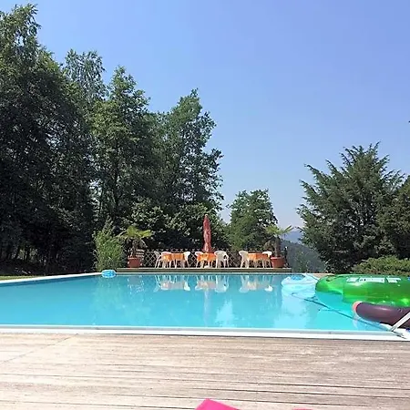 Garni Haus Am Wald Szálloda