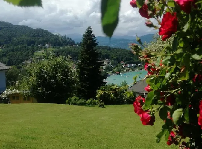 Hotel Garni Haus Am Wald Reifnitz